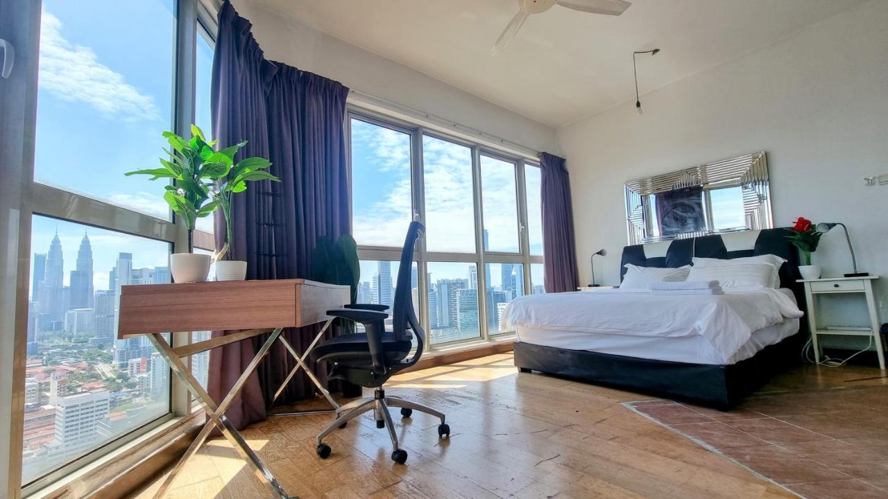 Penthouse On 34 - The Highest Unit And Best Views In Regalia & Private Rooftop Terrace Kuala Lumpur Eksteriør bilde