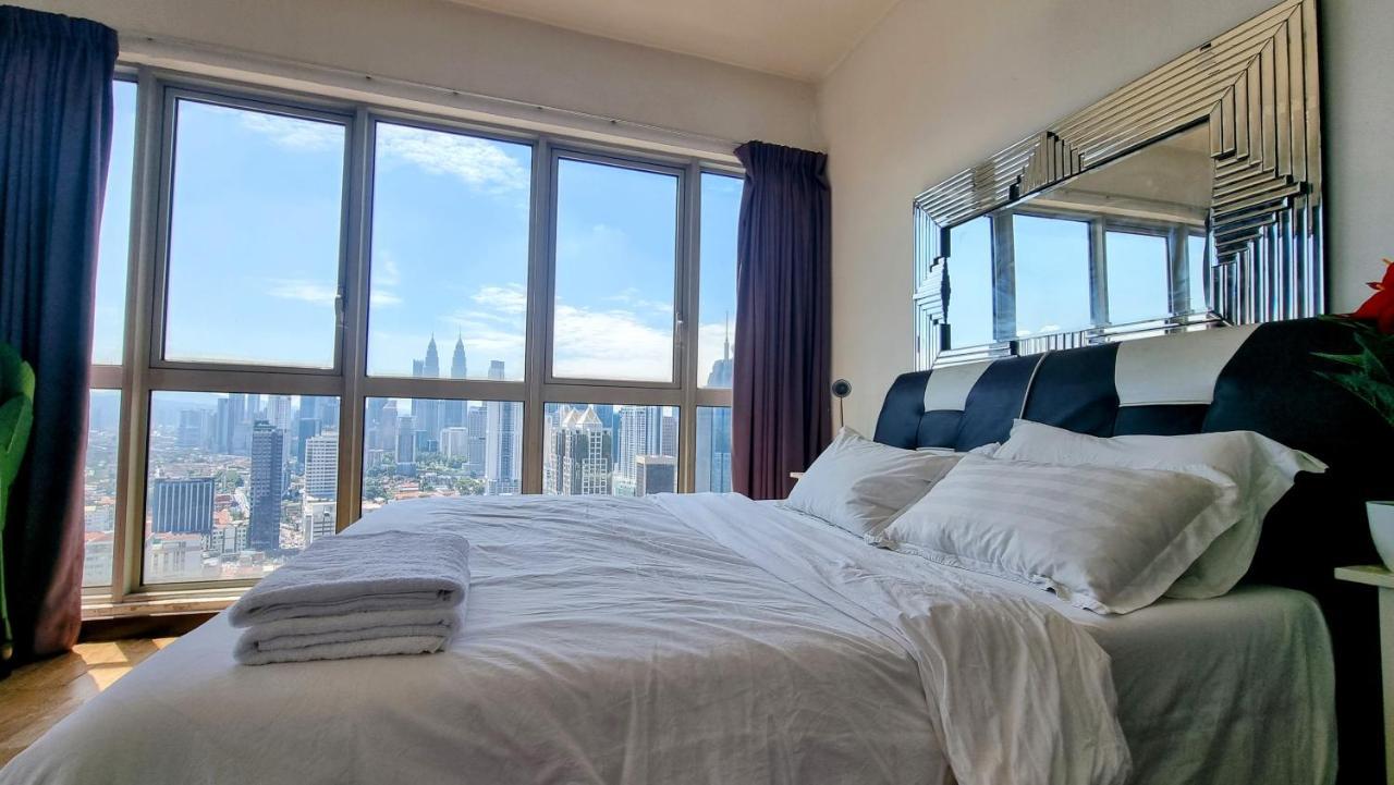 Penthouse On 34 - The Highest Unit And Best Views In Regalia & Private Rooftop Terrace Kuala Lumpur Eksteriør bilde