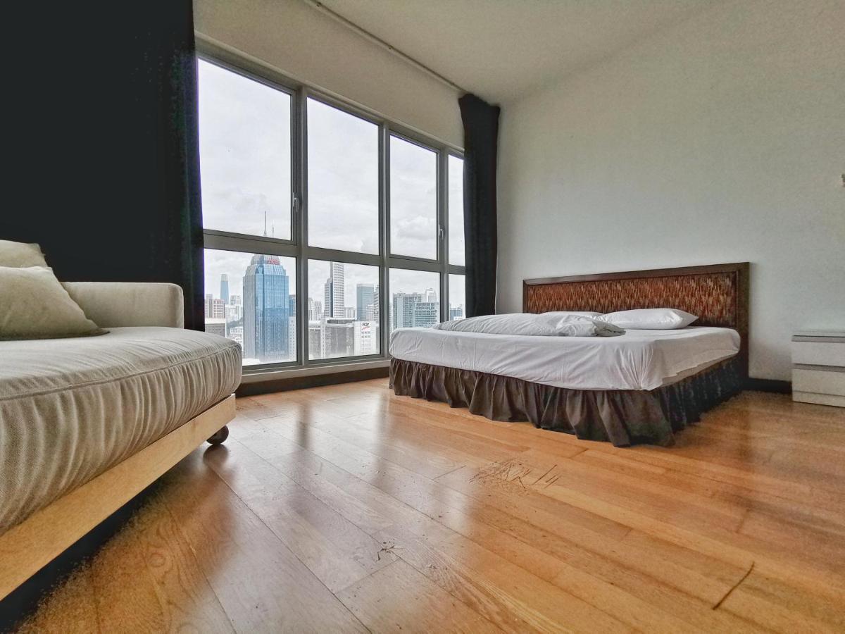 Penthouse On 34 - The Highest Unit And Best Views In Regalia & Private Rooftop Terrace Kuala Lumpur Eksteriør bilde